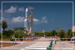 Traslado de Ariane 5 V209 a la zona de lanzamiento (296)