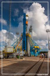 Transferência da Soyuz VS01 para a área de lançamento (536)