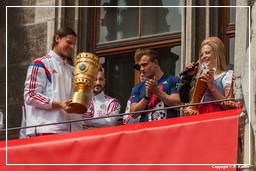 Fußball-Club Bayern München - Double 2014 (854) Daniel van Buyten
