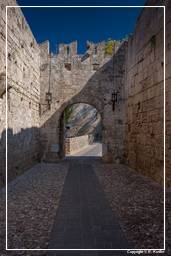 Rhodes (686) Murs médiévaux