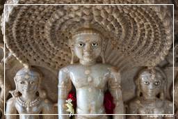 Ranakpur (639) Chaturmukha Dharana Vihara (Parshvanatha avec 1008 têtes de serpent)