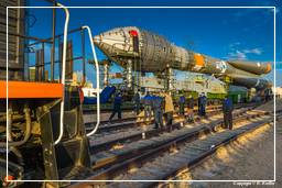 Campaña de lanzamiento GIOVE-B (5198) Rollout de Soyuz