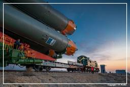 Soyuz TMA-12 (220) Rollout de Soyuz