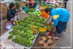 Mercado de Luang Prabang (221)