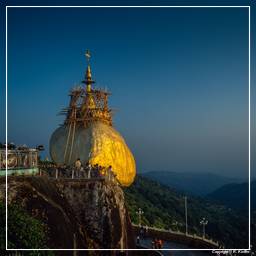 Myanmar (709) Golden Rock - Kyaiktiyo Pagoda