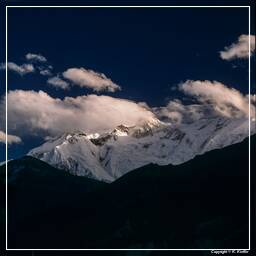 Tour des Annapurnas (170) Annapurna II (7 937 m)