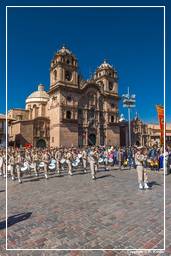 Cusco - Fiestas Patrias Peruanas (84) Église de la Compagnie de Jésus