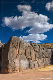 Saqsaywaman (56) Murs de la forteresse inca de Sacsayhuamán