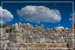 Saqsaywaman (58) Murs de la forteresse inca de Sacsayhuamán
