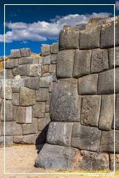 Saqsaywaman (82) Murs de la forteresse inca de Sacsayhuamán