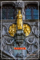Basilica of the Holy Blood, Bruges (120)