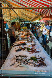 Nice (181) Marche aux Fleurs