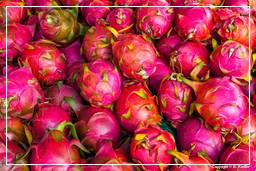 Cayenne Markt (62) Drachenfrucht (Pitaya)