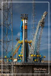 Soyuz VS01 roll-out (456)