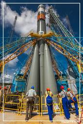 Traslado de Soyuz VS01 a la zona de lanzamiento (700)