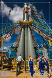 Soyuz VS01 roll-out (700)