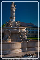 Altötting (37) Marienbrunnen