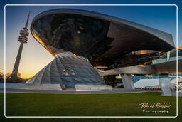 BMW Welt (109)