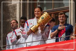 FC Bayern Munich - Double 2014 (848) Daniel van Buyten