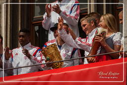 Bayern Munich - Doublé 2014 (912) Bastian Schweinsteiger