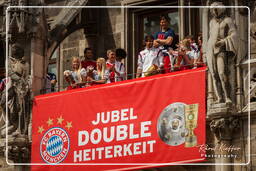 Bayern Munich - Doublé 2014 (1003) Javier Martinez