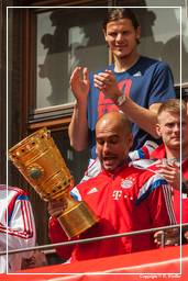 FC Bayern Munich - Double 2014 (1059) Pep Guardiola