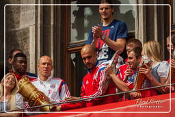 Pep Guardiola, FC Bayern Munich - Double 2014 (1072)