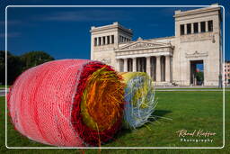 Bale Harvest - Michael Beutler, Königsplatz (263)