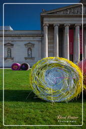 Königsplatz (323) Récolte des Balles - Michael Beutler