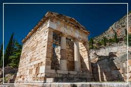 Delfos (19) Tesoro de los Atenienses
