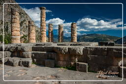 Delphi (327) Temple of Apollo