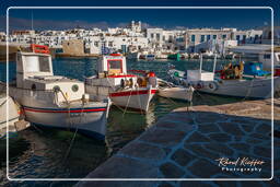 Paros (740) Naoussa