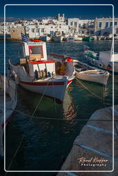 Naoussa, Paros (895)
