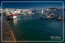 Naoussa, Paros (981)
