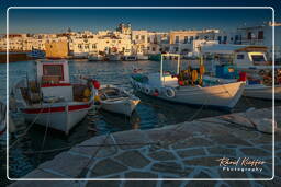 Naoussa, Paros (1308)