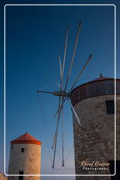 Rhodes (54) Mandraki harbour