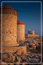 Rhodes (62) Mandraki harbour