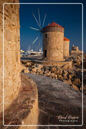 Rhodes (108) Mandraki harbour