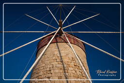 Mandraki harbour, Rhodes (926)