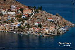 Symi (590)