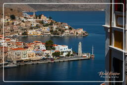 Symi (700)