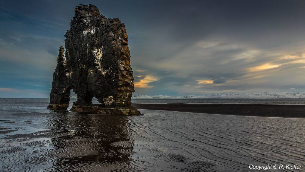 Hvítserkur (76)