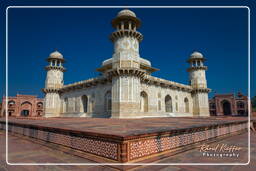 Tomb of I’timād-ud-Daulah (55)