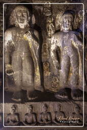 Cave 7, Ajanta Caves (183)