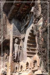 Grotte di Ajanta (206) Grotta 9 (Chaitya)