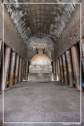 Grotte di Ajanta (248) Grotta 10 (Chaitya)