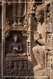 Grotte di Ajanta (643) Grotta 19 (Chaitya Griha)