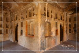 Bir Singh Deo Palace, Datia (67)