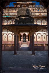 Datia (138) Palazzo Bir Singh Deo