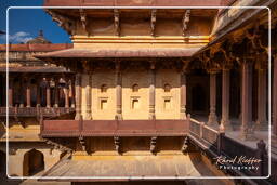 Bir Singh Deo Palace, Datia (211)